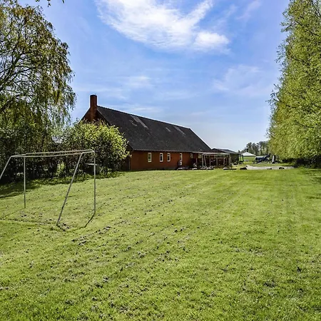 6 Bedroom Gorgeous In